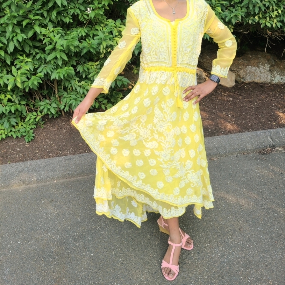 8️⃣2️⃣New boutique Pink,yellow chikankari maxi dress - Picture 1 of 12